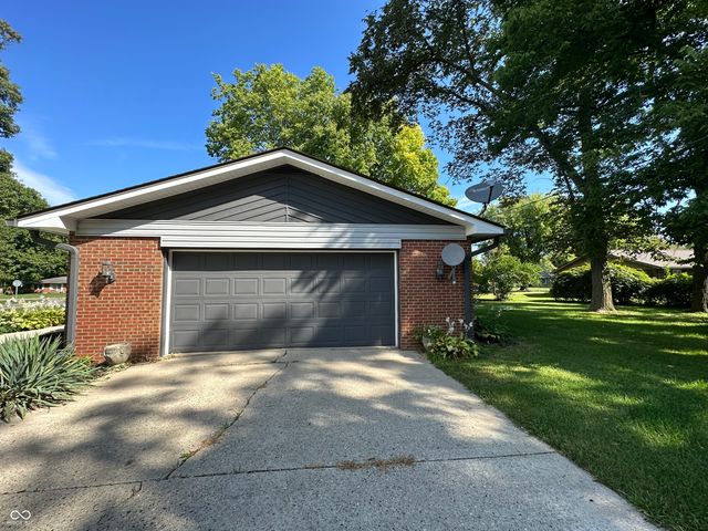 2300 Larita Lane, Anderson, IN 46017