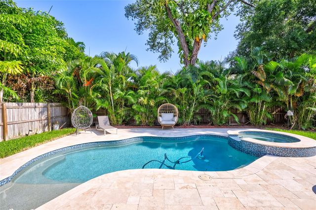 3412 W CASS STREET, Tampa, FL 33609