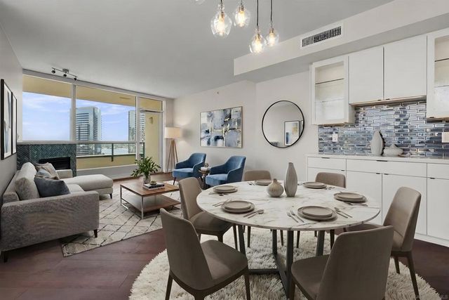 555 Front St. 1302, San Diego, CA 92101