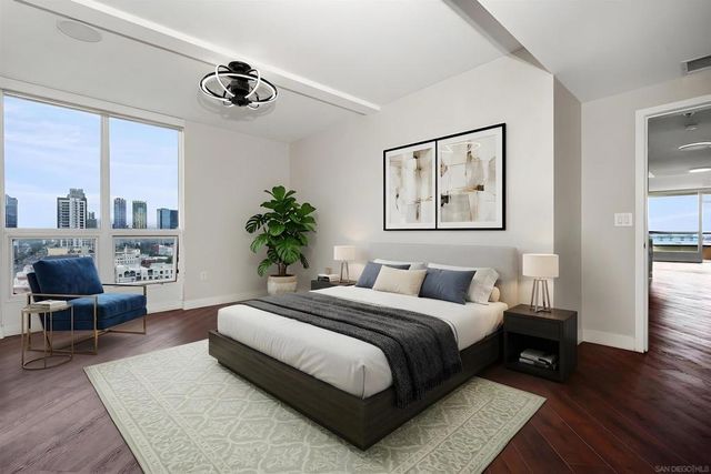 555 Front St. 1302, San Diego, CA 92101