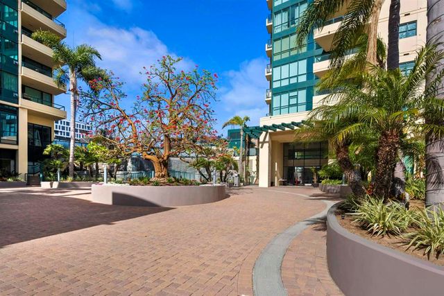 555 Front St. 1302, San Diego, CA 92101