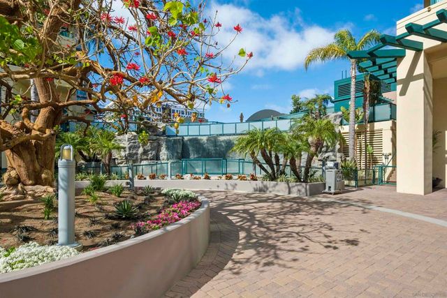 555 Front St. 1302, San Diego, CA 92101