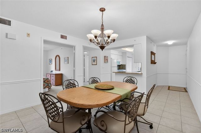 15505 Cedarwood LN 105, Naples, FL 34110