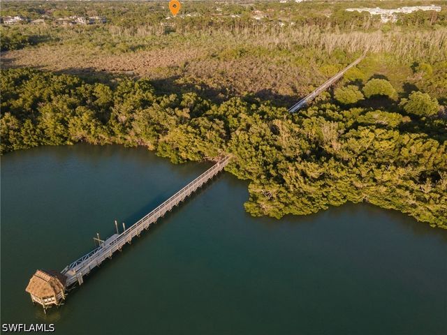 15505 Cedarwood LN 105, Naples, FL 34110