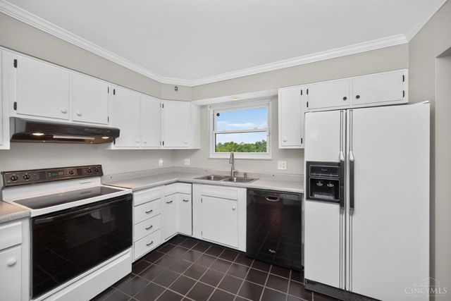 4294 Westwood Northern Boulevard, Green Twp, OH 45211