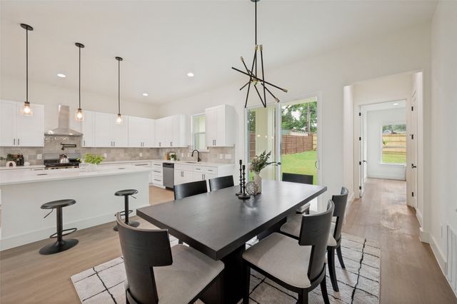 1511 Morrell Avenue, Dallas, TX 75203