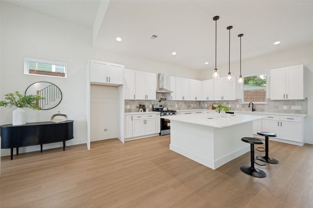 1511 Morrell Avenue, Dallas, TX 75203
