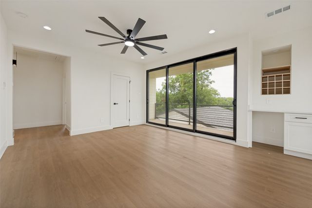 1511 Morrell Avenue, Dallas, TX 75203