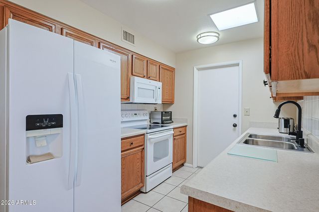 10841 W SANTA FE Drive, Sun City, AZ 85351