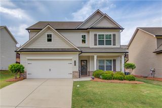 1102 Kingswood Way, Hoschton, GA 30548