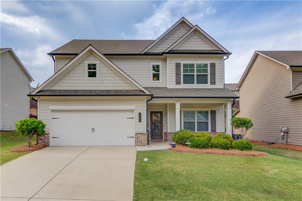 1102 Kingswood Way, Hoschton, GA 30548