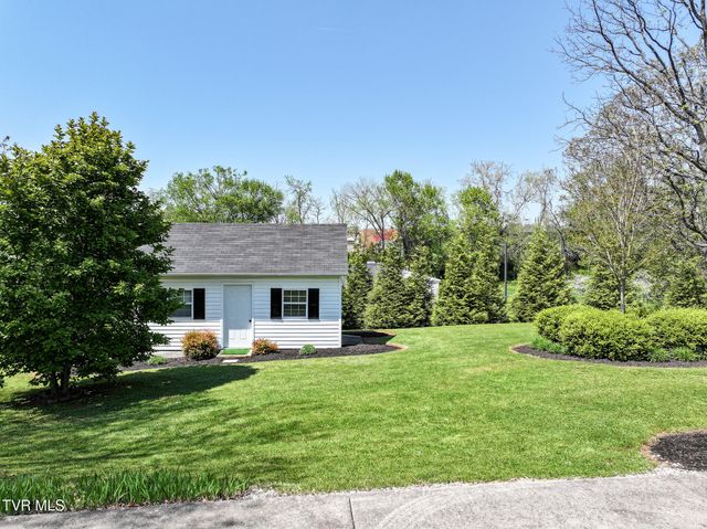 1409 Tusculum Boulevard, Greeneville, TN 37745