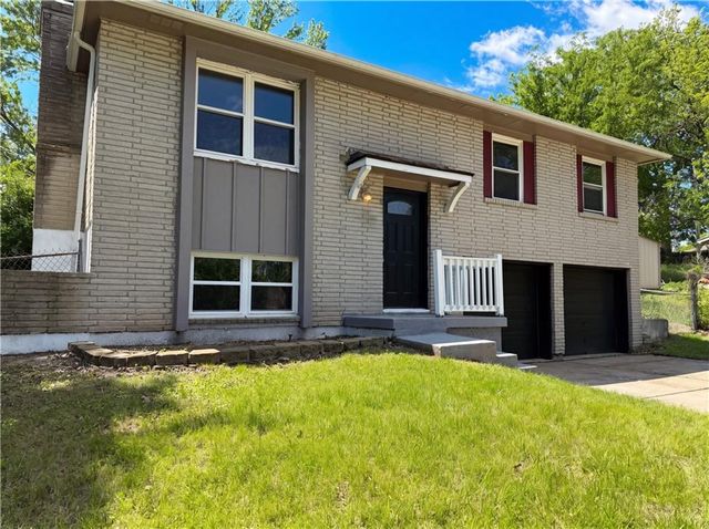 16517 E 35th Street Court, Independence, MO 64055