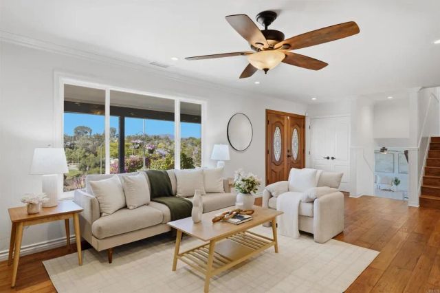 1045 Cima Dr, San Marcos, CA 92078