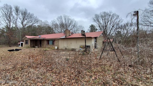 877 S Red Banks Road, Holly Springs, MS 38635