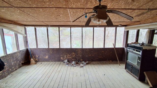 877 S Red Banks Road, Holly Springs, MS 38635