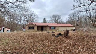 877 S Red Banks Road, Holly Springs, MS 38635