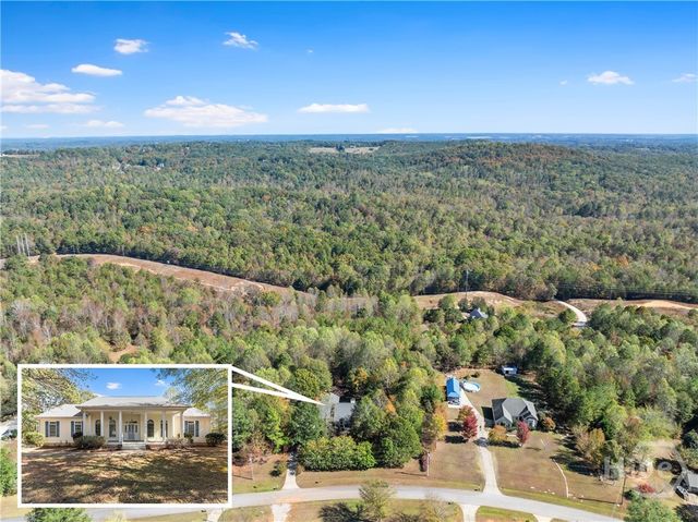4030 Camp Springs Drive, Gainesville, GA 30507
