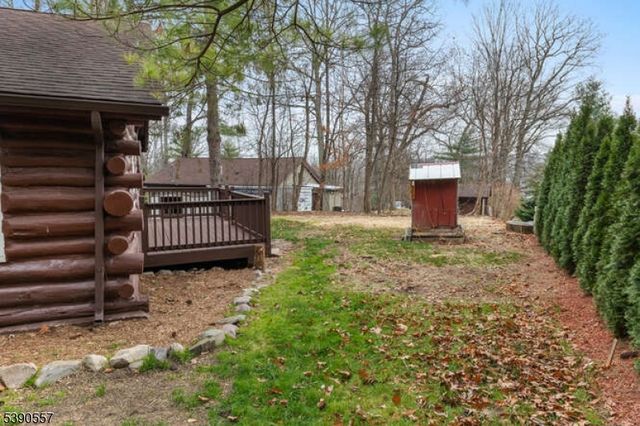 15 Cliff Rd, West Milford Twp., NJ 07480