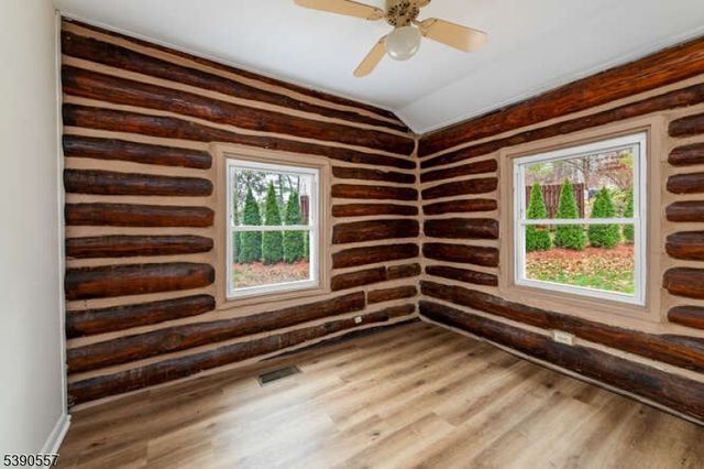 15 Cliff Rd, West Milford Twp., NJ 07480