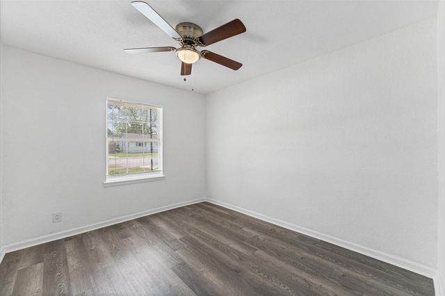 2617 Kingsdale Drive, Deer Park, TX 77536
