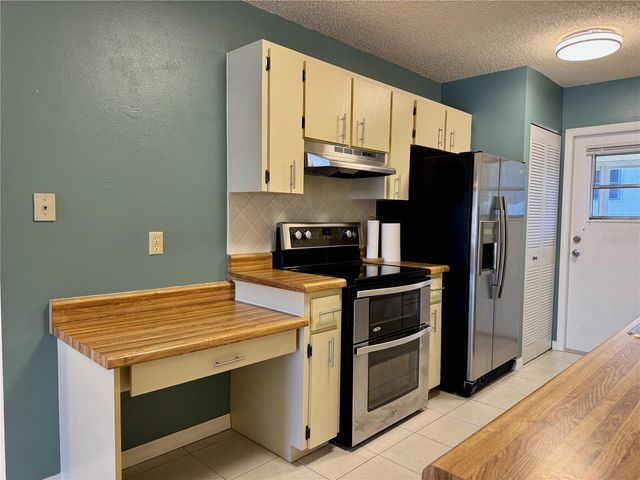 12248 TAVARES RIDGE CIRCLE, Tavares, FL 32778