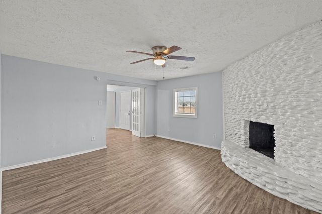 228 Orange Street, La Marque, TX 77568