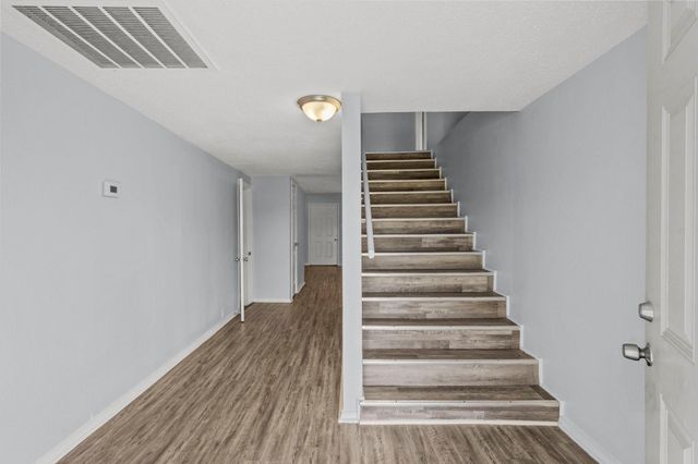 228 Orange Street, La Marque, TX 77568