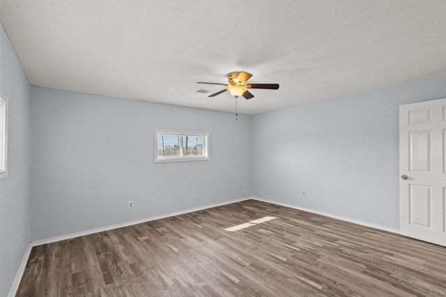 228 Orange Street, La Marque, TX 77568
