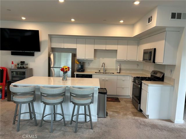 400 W Central 304, Brea, CA 92821