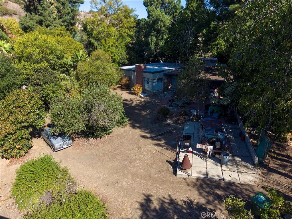 3927 Harriman, Los Angeles, CA 90032 — exterior