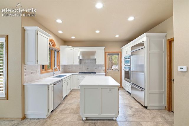 3925 Wavy Oak Drive, Colorado Springs, CO 80908