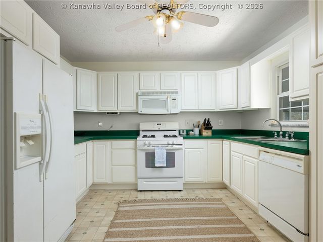 416 Park Street, St Albans, WV 25177