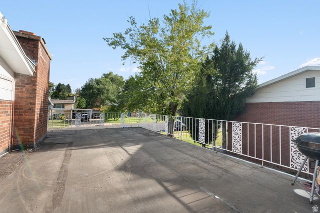 376 W 5300 S, Washington Terrace, UT 84405