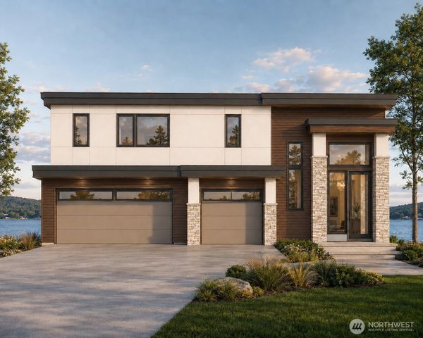 672 W Lake Sammamish Parkway NE, Bellevue, WA 98008
