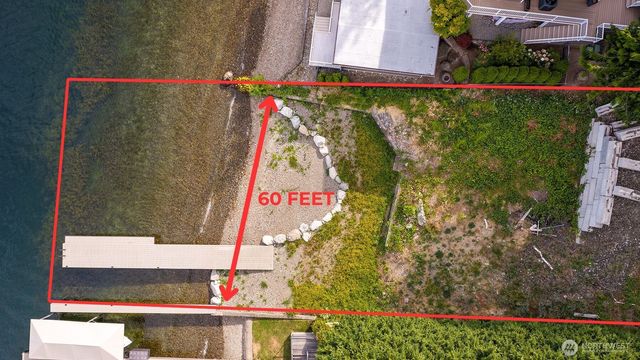 672 W Lake Sammamish Parkway NE, Bellevue, WA 98008
