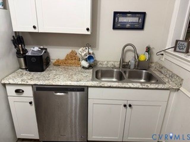 2901 Lincoln Ave, Henrico, VA 23228