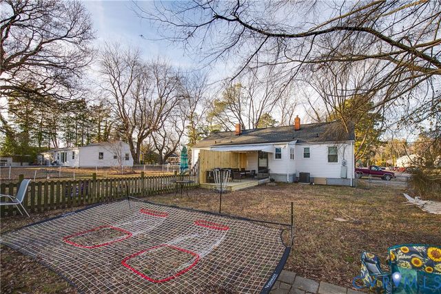 2901 Lincoln Ave, Henrico, VA 23228