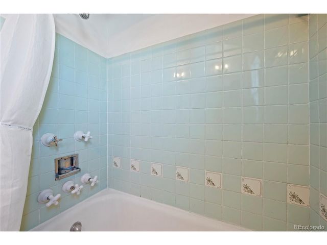 4085 S Grant St, Englewood, CO 80113