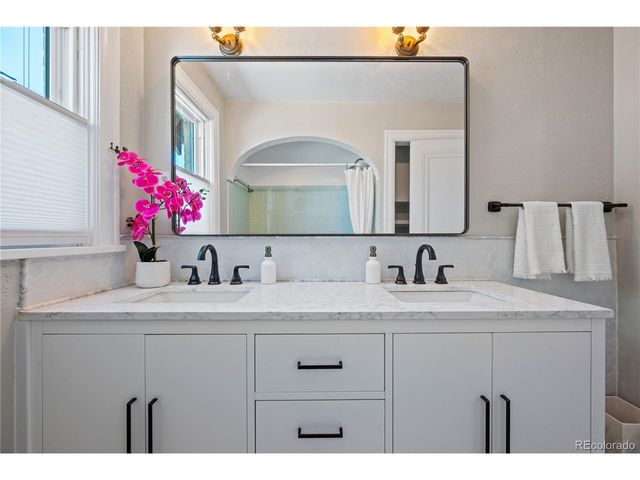 4085 S Grant St, Englewood, CO 80113
