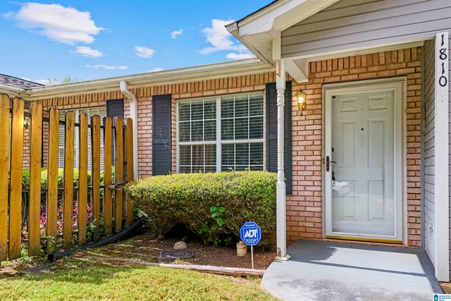 1810 OAKLEAF LANE, Center Point, AL 35215