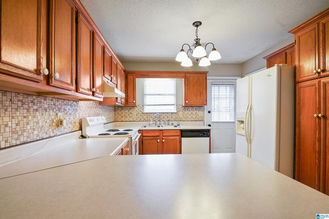 1810 OAKLEAF LANE, Center Point, AL 35215