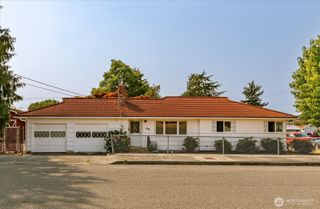 49 SE Pasek Street, Oak Harbor, WA 98277