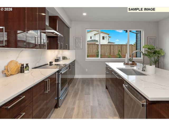 7035 Sw ALDER St, Wilsonville, OR 97070