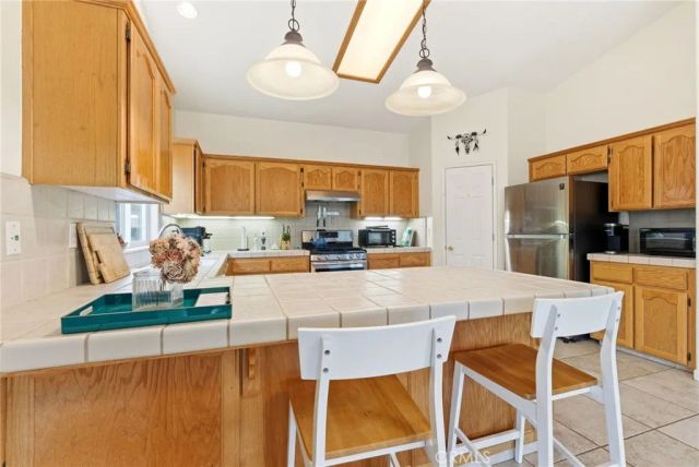 535 Mallard, Lemoore, CA 93245