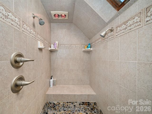 210 Shepard Way, Burnsville, NC 28714