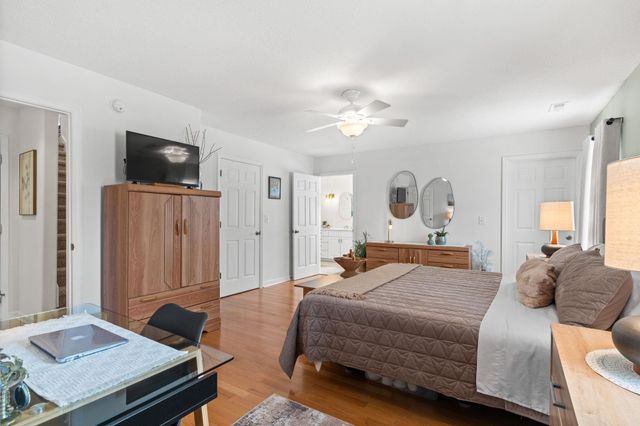 2494 Burning Tree Ln., Little River, SC 29566