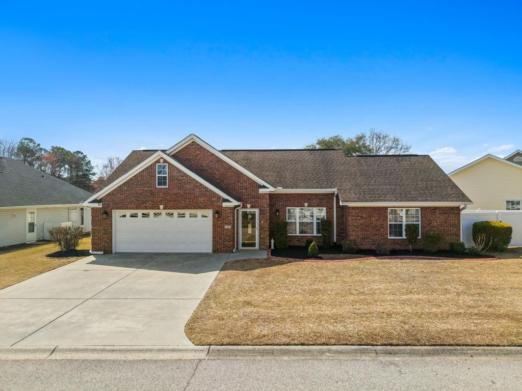 2494 Burning Tree Ln., Little River, SC 29566