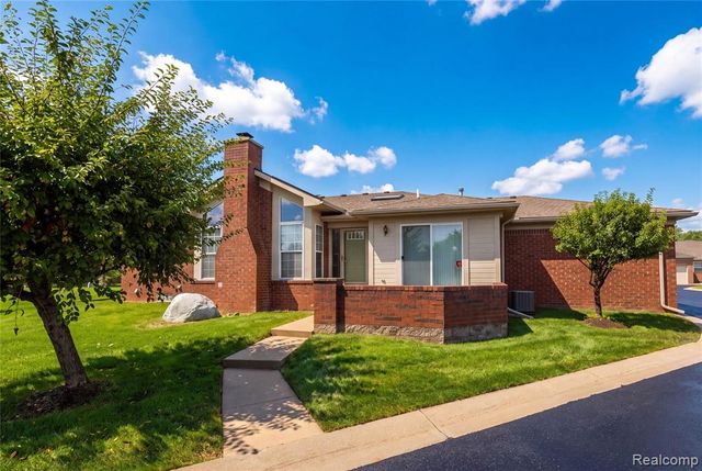 30633 Melisa Court, Chesterfield, MI 48051