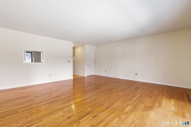 2702 Mill Pond Drive 2702, South Windsor, CT 06074